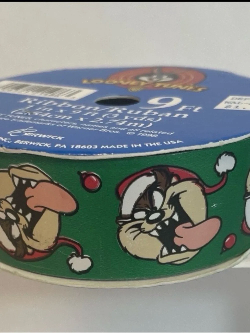 Vintage 1998 Looney Tunes Gift Ribbon Berwick Featuring Taz Holiday PLEASE READ